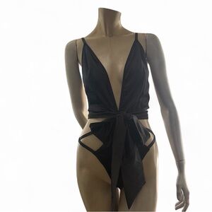 Oh La La Cheri Satin Bow Teddy-NWT- L/Xl!